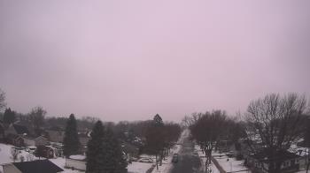 Weather camera view of Sibley East Middle and High School.