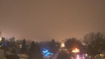 Weather camera view of Sibley East Middle and High School.