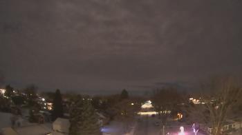 Weather camera view of Sibley East Middle and High School.