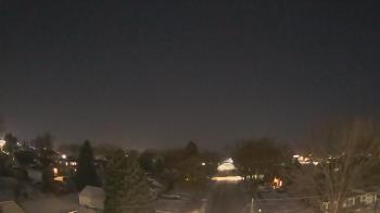 Weather camera view of Sibley East Middle and High School.