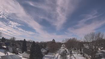 Weather camera view of Sibley East Middle and High School.