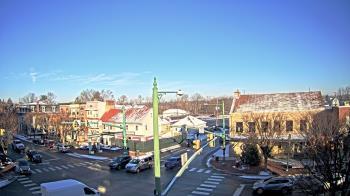 Weather camera view of JoJos Pizza.