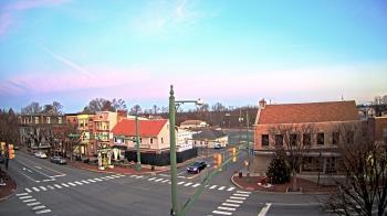Weather camera view of JoJos Pizza.