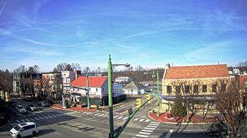 Weather camera view of JoJos Pizza.