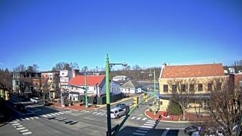 Weather camera view of JoJos Pizza.