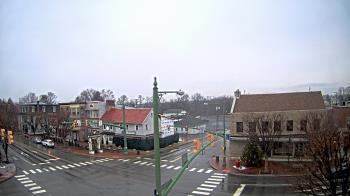 Weather camera view of JoJos Pizza.