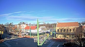 Weather camera view of JoJos Pizza.