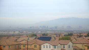 Weather camera view of Robert and Sandy Ellis ES.