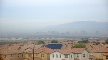 Weather camera view of Robert and Sandy Ellis ES.