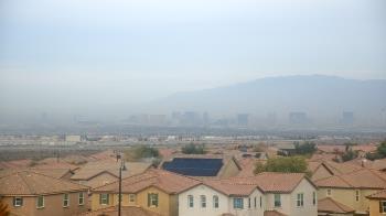 Weather camera view of Robert and Sandy Ellis ES.