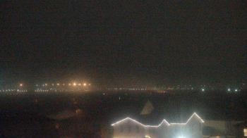 Weather camera view of Robert and Sandy Ellis ES.