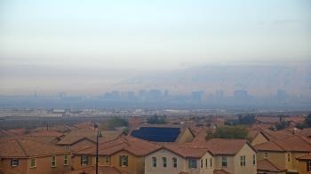 Weather camera view of Robert and Sandy Ellis ES.