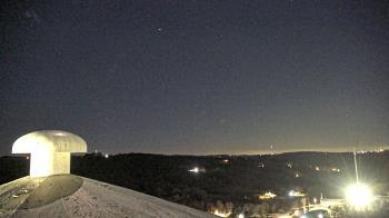 Weather camera view of Huntsville MS.