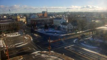 Weather camera view of Square Commercial Center.