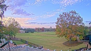 Weather camera view of Houston Country Club.