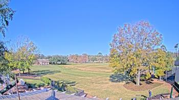 Weather camera view of Houston Country Club.