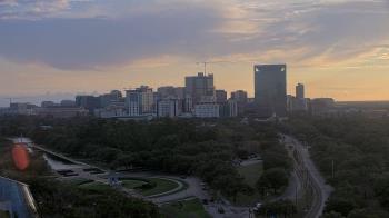 Weather camera view of Hotel ZaZa.