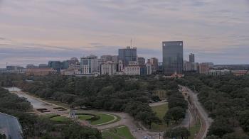 Weather camera view of Hotel ZaZa.