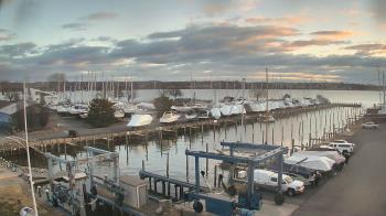 Weather camera view of Tidewater Marina.