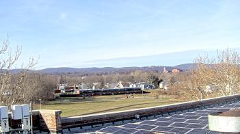 Weather camera view of Haverstraw Elementary School.
