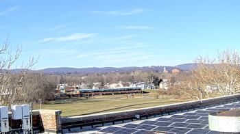 Weather camera view of Haverstraw Elementary School.