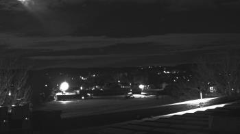 Weather camera view of Haverstraw Elementary School.