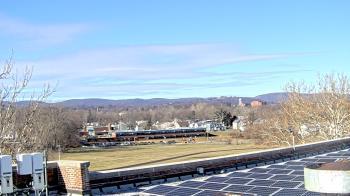 Weather camera view of Haverstraw Elementary School.
