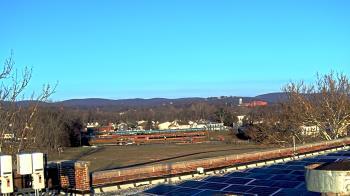 Weather camera view of Haverstraw Elementary School.