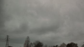 Weather camera view of Woodmere MS.