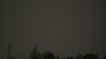 Weather camera view of Woodmere MS.