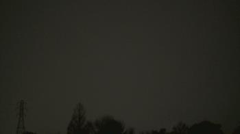 Weather camera view of Woodmere MS.