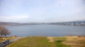 Weather camera view of John Wright Restaurant.