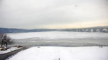 Weather camera view of John Wright Restaurant.