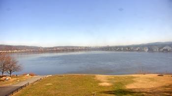 Weather camera view of John Wright Restaurant.