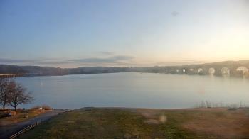 Weather camera view of John Wright Restaurant.