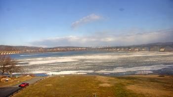 Weather camera view of John Wright Restaurant.