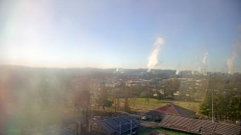 Weather camera view of Dobyns Bennett High School.