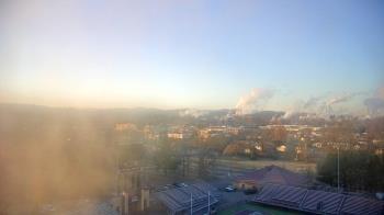 Weather camera view of Dobyns Bennett High School.