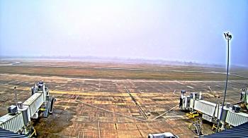 Weather camera view of Lake Charles Rgnl Arpt terminal bldg.