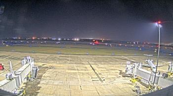 Weather camera view of Lake Charles Rgnl Arpt terminal bldg.