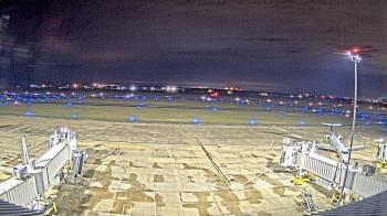 Weather camera view of Lake Charles Rgnl Arpt terminal bldg.