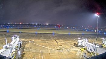 Weather camera view of Lake Charles Rgnl Arpt terminal bldg.