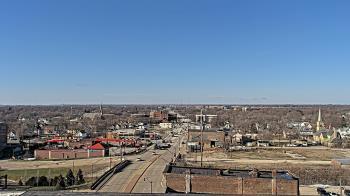 Weather camera view of Kankakee County Administration Building.