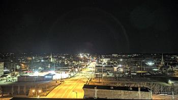 Weather camera view of Kankakee County Administration Building.