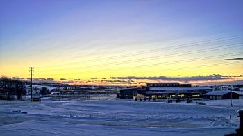 Weather camera view of Pequea Valley IS.
