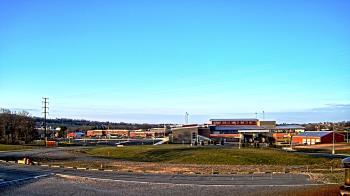 Weather camera view of Pequea Valley IS.