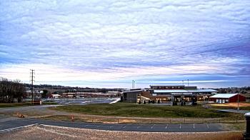 Weather camera view of Pequea Valley IS.