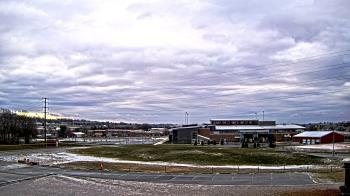 Weather camera view of Pequea Valley IS.