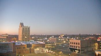 Weather camera view of KSAL Radio - Salina city.