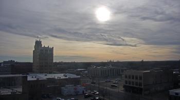 Weather camera view of KSAL Radio - Salina city.